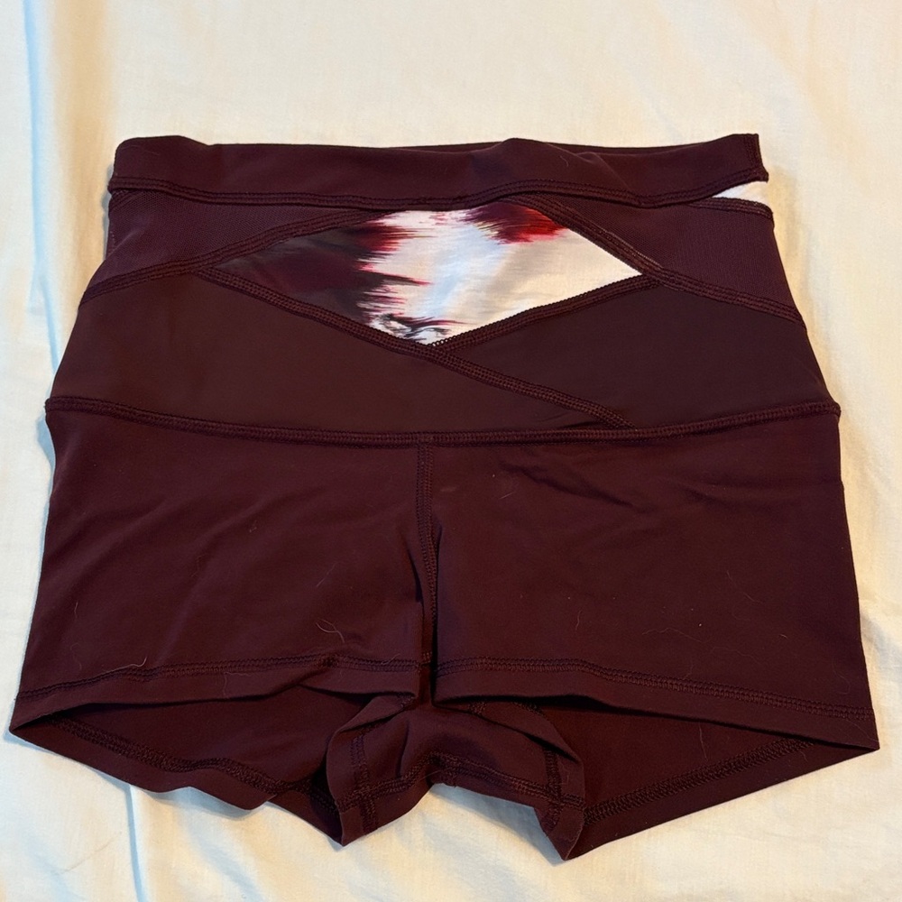 Lululemon high waisted reversible shorts 4